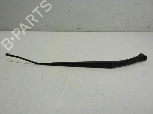 front-wipers-mechanism-renault-kadjar-ha_-hl_-12-tce-130-hlmr-288860455r-2015-15066342 main image