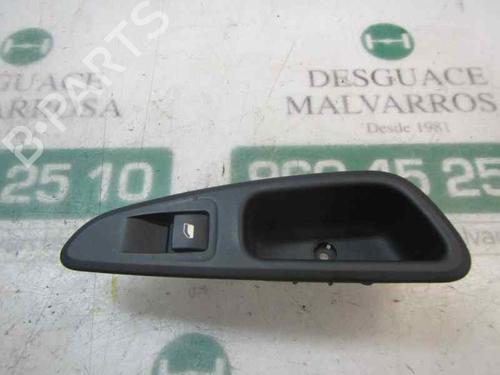 Used Left rear window switch Left rear window switch PEUGEOT 308 I (4A_, 4C_) 1.6 HDi (92 hp) 3876793 3876793