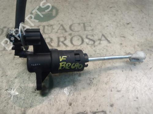Used Clutch slave cylinder SKODA SUPERB I (3U4) 2.0 TDI (140 hp) 14269306