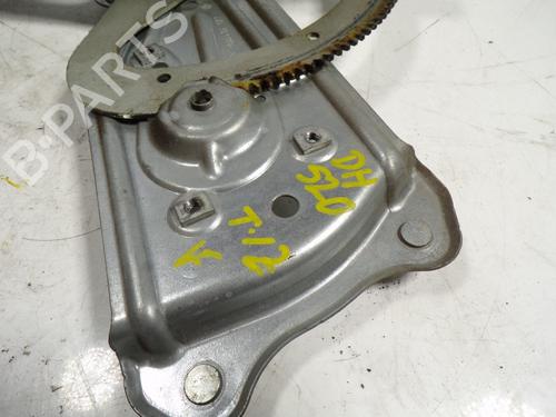 Rear left window mechanism RENAULT SCÉNIC III (JZ0/1_) | BP8420380C24