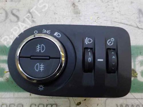 Used Headlight switch OPEL CORSA D (S07) [2006-2015]  6082572
