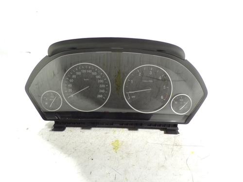 Compteur de vitesse BMW 3 Touring (F31) 325 d (218 hp) 9443936