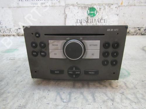 Used Radio Radio OPEL MERIVA A MPV (X03) 1.7 CDTI (E75) (100 hp) 3844629 3844629