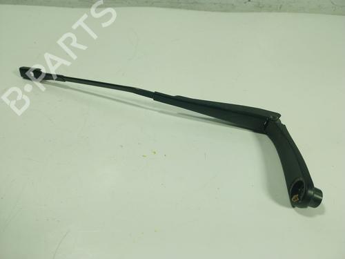 front-wipers-mechanism-audi-a7-sportback-4ka-55-tfsi-mild-hybrid-quattro-4k19554071p9-4k1955407-2017-22758151 main image