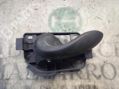Used Front left interior door handle Front left interior door handle FIAT PUNTO (188_) 1.3 JTD 16V (70 hp) 3815249 3815249