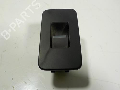 Used Right rear window switch Right rear window switch LAND ROVER DISCOVERY SPORT (L550) 2.0 D 4x4 (150 hp) 13396178 13396178