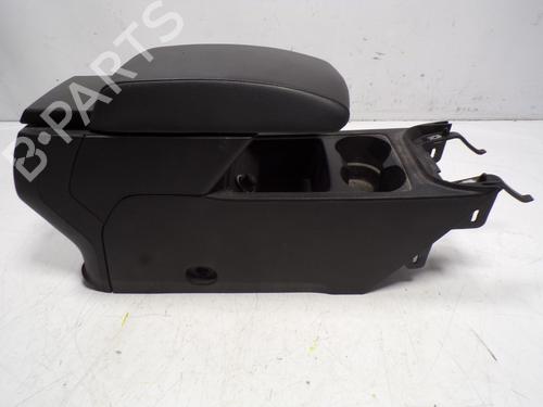 Armlehne SEAT LEON (5F1) 1.6 TDI (90 hp) 8673652