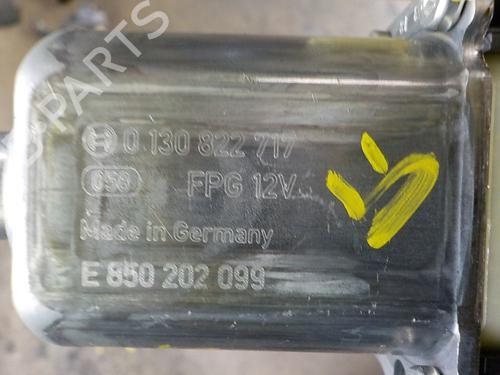 Left front window motor SEAT LEON ST (5F8) 2.0 TDI 4Drive | BP15106420E21 