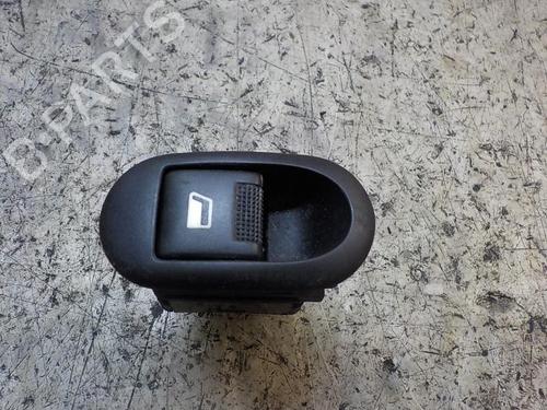 Used Right front window switch Right front window switch 3846754 3846754