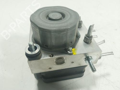 ABS pump RENAULT CAPTUR I (J5_, H5_) 0.9 TCe 90 | BP26144781M43