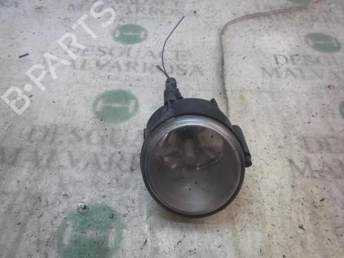 Used Right front fog light Right front fog light 3833072 3833072