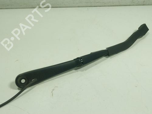 front-windshield-wiper-arm-bmw-i4-g26-2021-25661514 main image