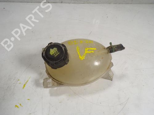 Used Expansion tank RENAULT CLIO IV (BH_) 1.5 dCi 75 (75 hp) 9806487