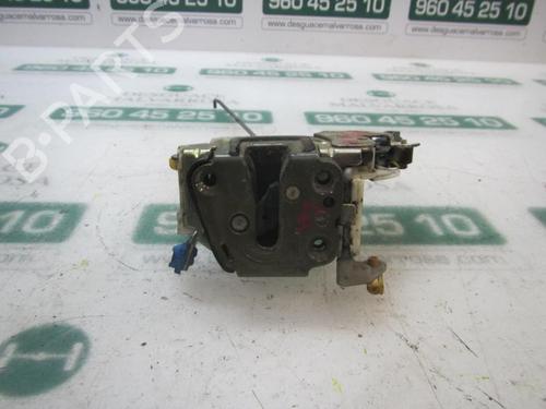 Used Front left lock NISSAN TERRANO II (R20) 2.7 TDi 4WD (125 hp) 3875184