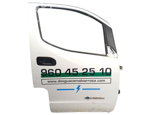 right-front-door-nissan-nv200-van-2010-25002218 main image
