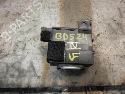 Used Electronic module Electronic module PEUGEOT 107 (PM_, PN_) 1.0 (68 hp) 3738407 3738407