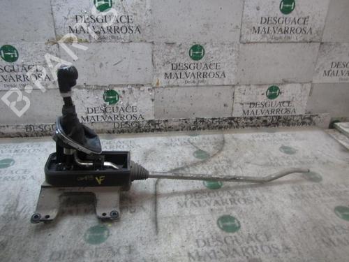Used Gear lever OPEL CORSA D (S07) 1.3 CDTI (L08, L68) (75 hp) 7410797