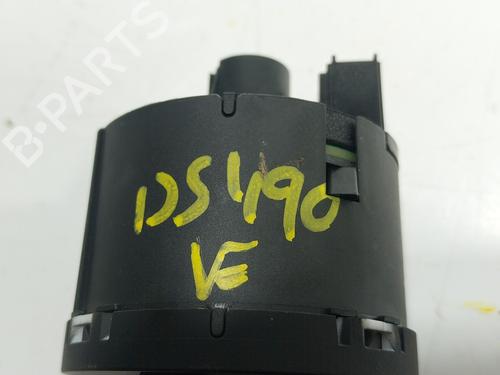 Headlight switch SKODA KAROQ (NU7, ND7) 1.5 TSI | BP35781573I24 - Image 3
