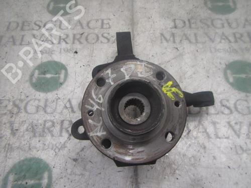 Used Left front steering knuckle Left front steering knuckle RENAULT MEGANE I Classic (LA0/1_) 1.9 D (LA0A, LA0U, LA0R) (64 hp) 3831415 3831415