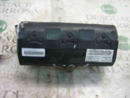 Used Passenger airbag Passenger airbag MERCEDES-BENZ E-CLASS (W210) E 280 (210.063) (204 hp) 3744975 3744975