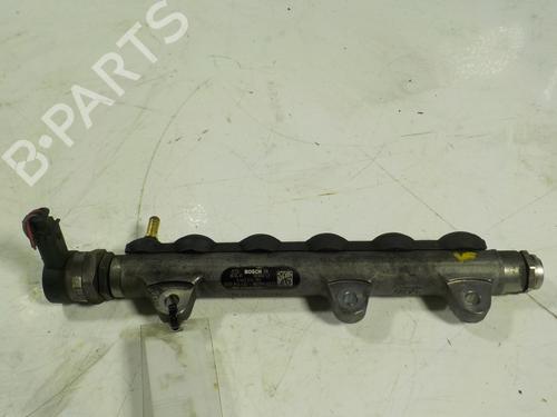 Used Injection rail NISSAN X-TRAIL II (T31) [2007-2018]  8111636