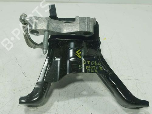 Used Engine mount Engine mount TOYOTA COROLLA Hatchback (_E21_, _EA1_, _EH1_) 1.8 VVTi Hybrid (ZWE219) (140 hp) 39733384 39733384