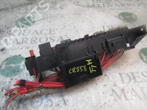 Used Fuse box Fuse box MERCEDES-BENZ E-CLASS (W210) E 270 CDI (210.016) (170 hp) 3826528 3826528