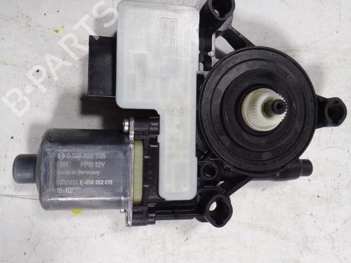 Rudehejsemotor bagstkærm venstre SKODA OCTAVIA III Combi (5E5, 5E6) 2.0 TDI (150 hp) 7314690