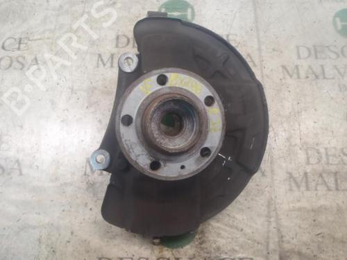 Venstre Styrespindel Lejehus VOLVO S60 I (384) D5 (163 hp) 3805154