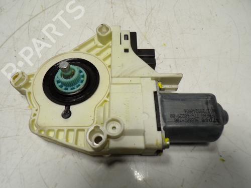 Right rear window motor AUDI A4 B8 (8K2) 2.0 TDI 16V | BP12993611E22 