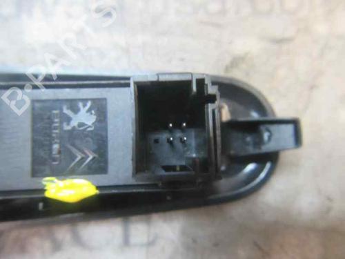 Right rear window switch PEUGEOT 3008 I MPV (0U_) 1.6 VTi | BP3863705I28 