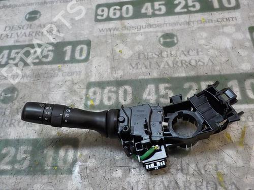 headlight-switch-toyota-yaris-_p1_-841400d300-1999-2000-2001-2002-2003-2004-2005-3863471 main image