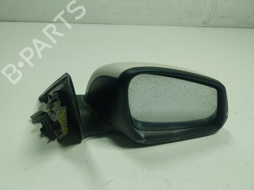 Used Right mirror Right mirror 17648157 17648157