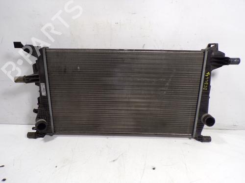 Used Water radiator Water radiator RENAULT GRAND SCÉNIC III (JZ0/1_) 1.5 dCi (JZ09, JZ0D, JZ10, JZ14, JZ1G, JZ29, JZ2C) (110 hp) 8819090 8819090