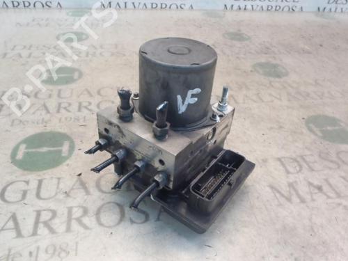 Used ABS pump ABS pump CITROËN C5 III (RD_) 2.0 HDi 140 (RDRHF8, RDRHFA, RDRHA8, RDRHAJ) (140 hp) 3806881 3806881