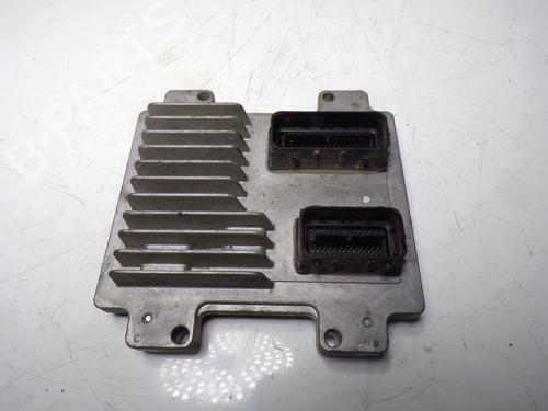 Used Engine control unit (ECU) Engine control unit (ECU) OPEL CORSA E (X15) 1.4 (08, 68) (90 hp) 12980112 12980112