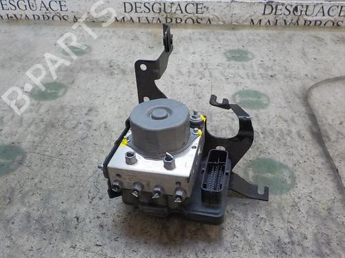 Used ABS pump ABS pump RENAULT CLIO IV (BH_) [2012-2021] 3849723 3849723