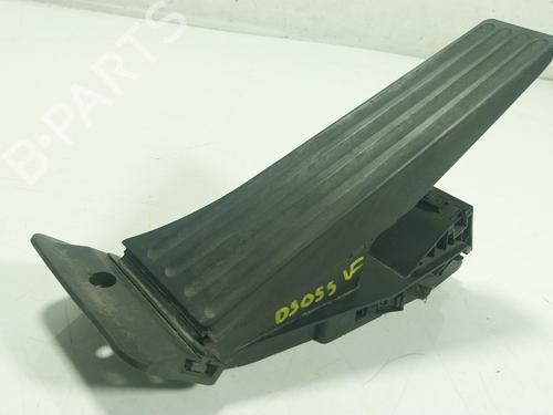 pedal-bmw-x6-e71-e72-2007-2008-2009-2010-2011-2012-2013-2014-2015-32303676 main image