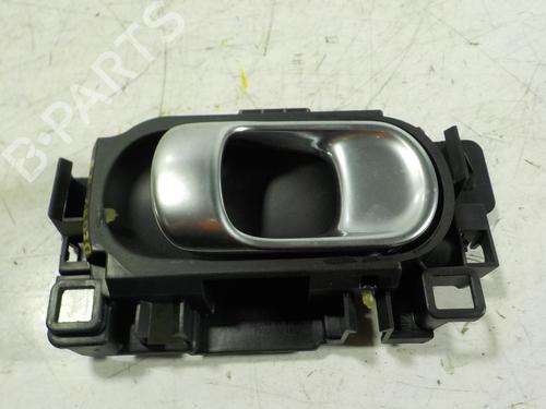 Used Front right interior door handle Front right interior door handle CITROËN C3 III (SX) [2016-2026] 8823844 8823844