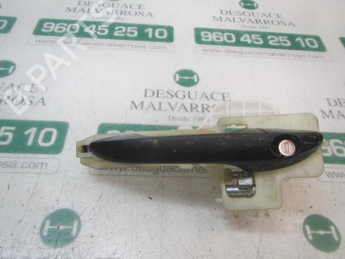 Used Front left exterior door handle Front left exterior door handle 3992475 3992475