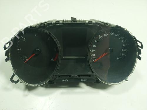 Used Instrument cluster Instrument cluster 31849875 31849875