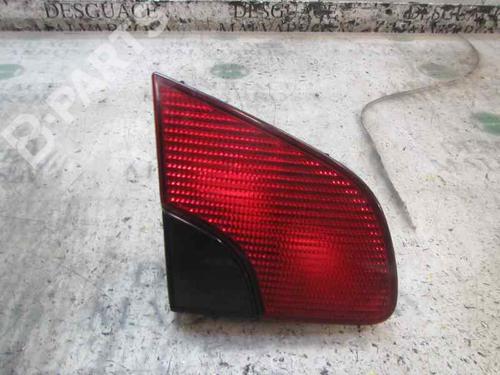 Used Left tailgate light Left tailgate light PEUGEOT 406 (8B) 2.0 HDI 110 (109 hp) 3989760 3989760