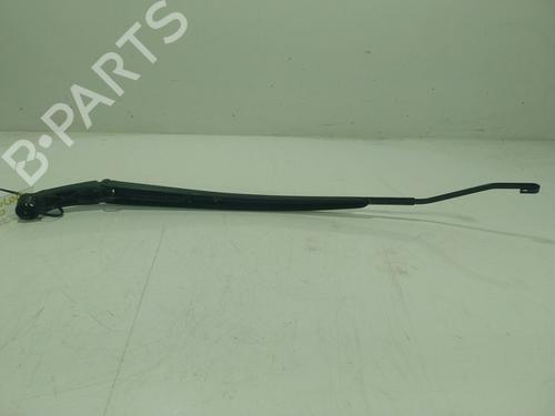 Front windshield wiper arm TOYOTA YARIS (_P21_, _PA1_, _PH1_) 1.5 (MXPA11) | BP24442953C143 