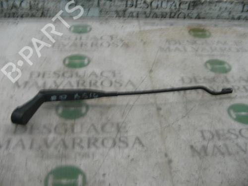 Used Front windshield wiper arm Front windshield wiper arm NISSAN PRIMERA (P10) 2.0 D (75 hp) 3783715 3783715
