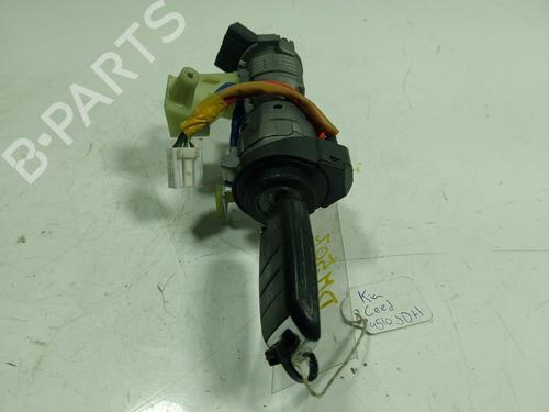 Used Electronic module KIA CEE'D (JD) 1.4 CRDi 90 (90 hp) 16863505