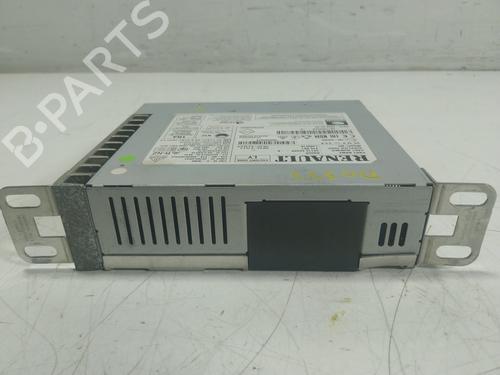 Used Radio Radio RENAULT MEGANE IV Hatchback (B9A/M/N_) 1.5 Blue dCi 115 (B9A6) (116 hp) 18645287 18645287