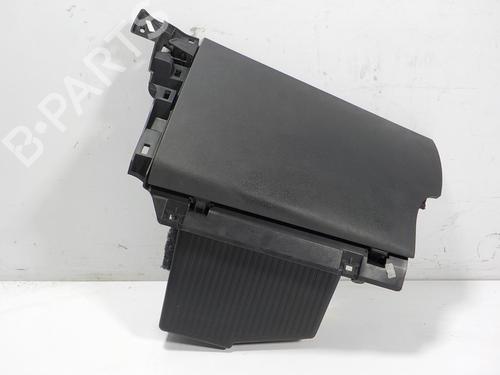 Used Glove box Glove box 13884099 13884099