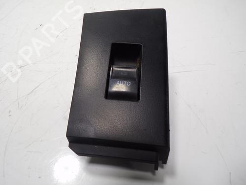 Used Left rear window switch Left rear window switch TOYOTA AURIS Estate (_E18_) 1.8 Hybrid (ZWE186_, ZWE186R, ZWE186H) (136 hp) 13897190 13897190