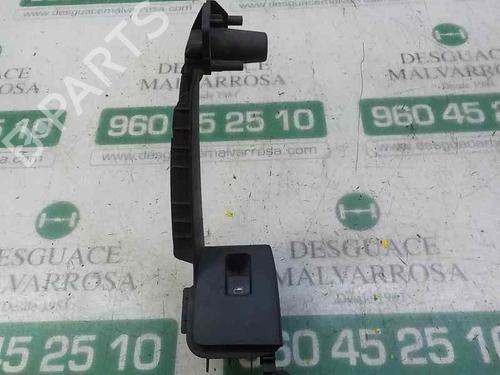Used Right rear window switch Right rear window switch AUDI A3 Sportback (8PA) [2004-2015] 4983099 4983099