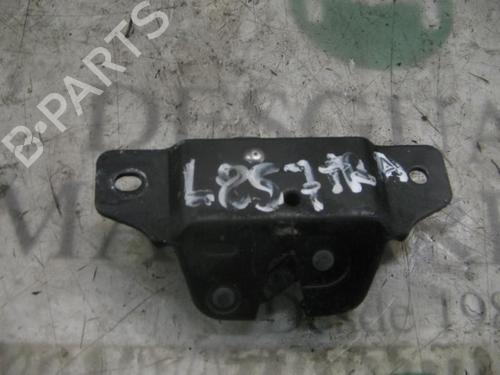 Used Tailgate lock Tailgate lock CITROËN SAXO (S0, S1) 1.5 D (57 hp) 3745499 3745499